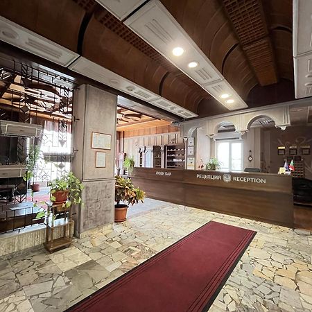 Park Hotel Ivailo Veliko Tŭrnovo Eksteriør bilde
