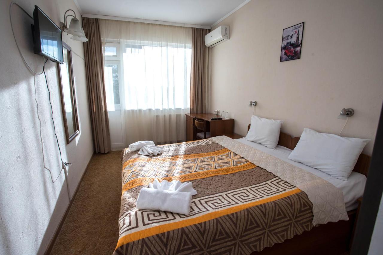 Park Hotel Ivailo Veliko Tŭrnovo Eksteriør bilde
