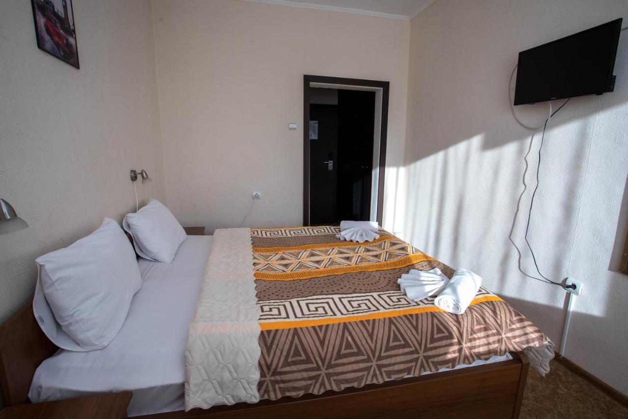 Park Hotel Ivailo Veliko Tŭrnovo Eksteriør bilde