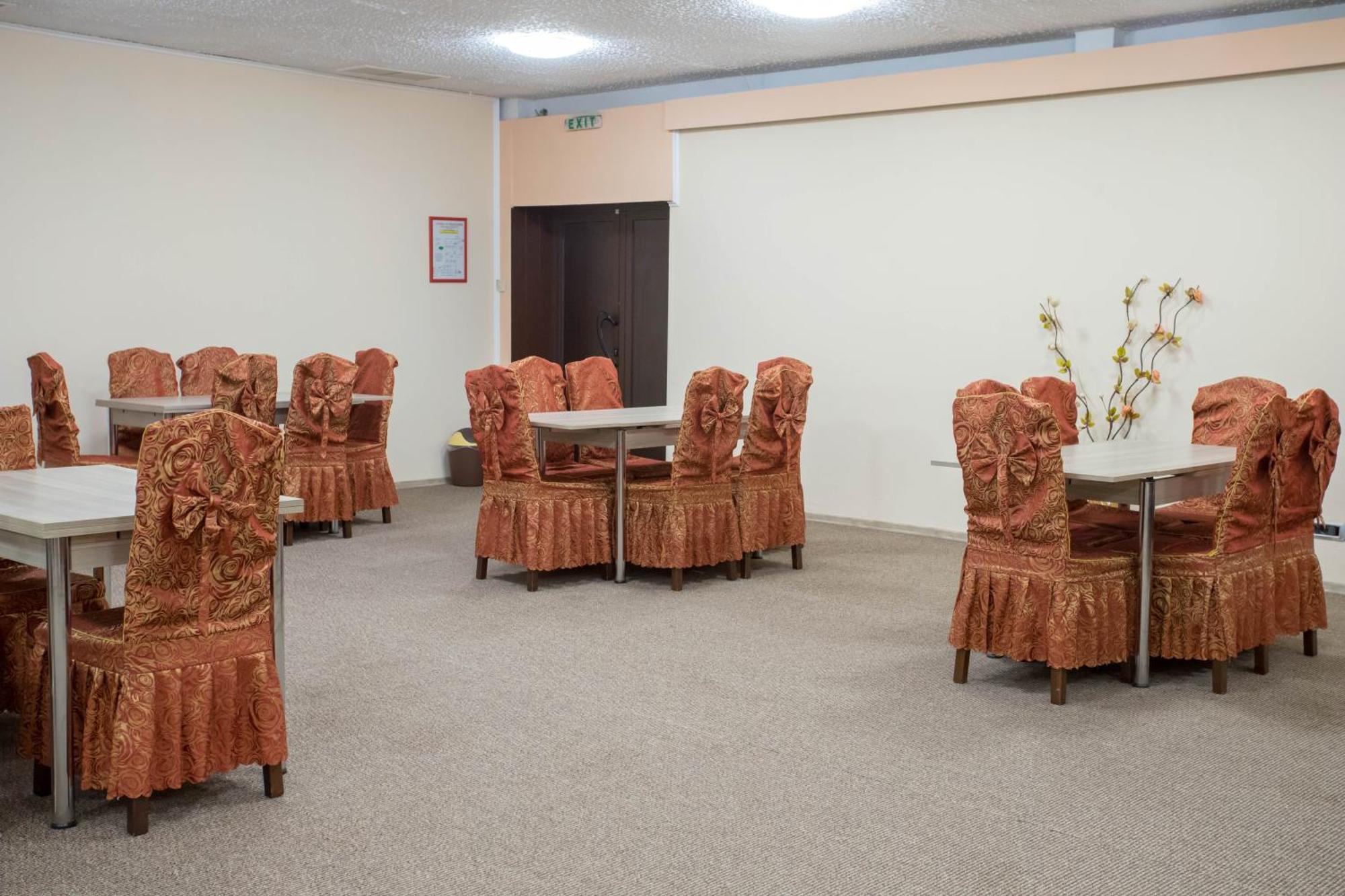 Park Hotel Ivailo Veliko Tŭrnovo Eksteriør bilde