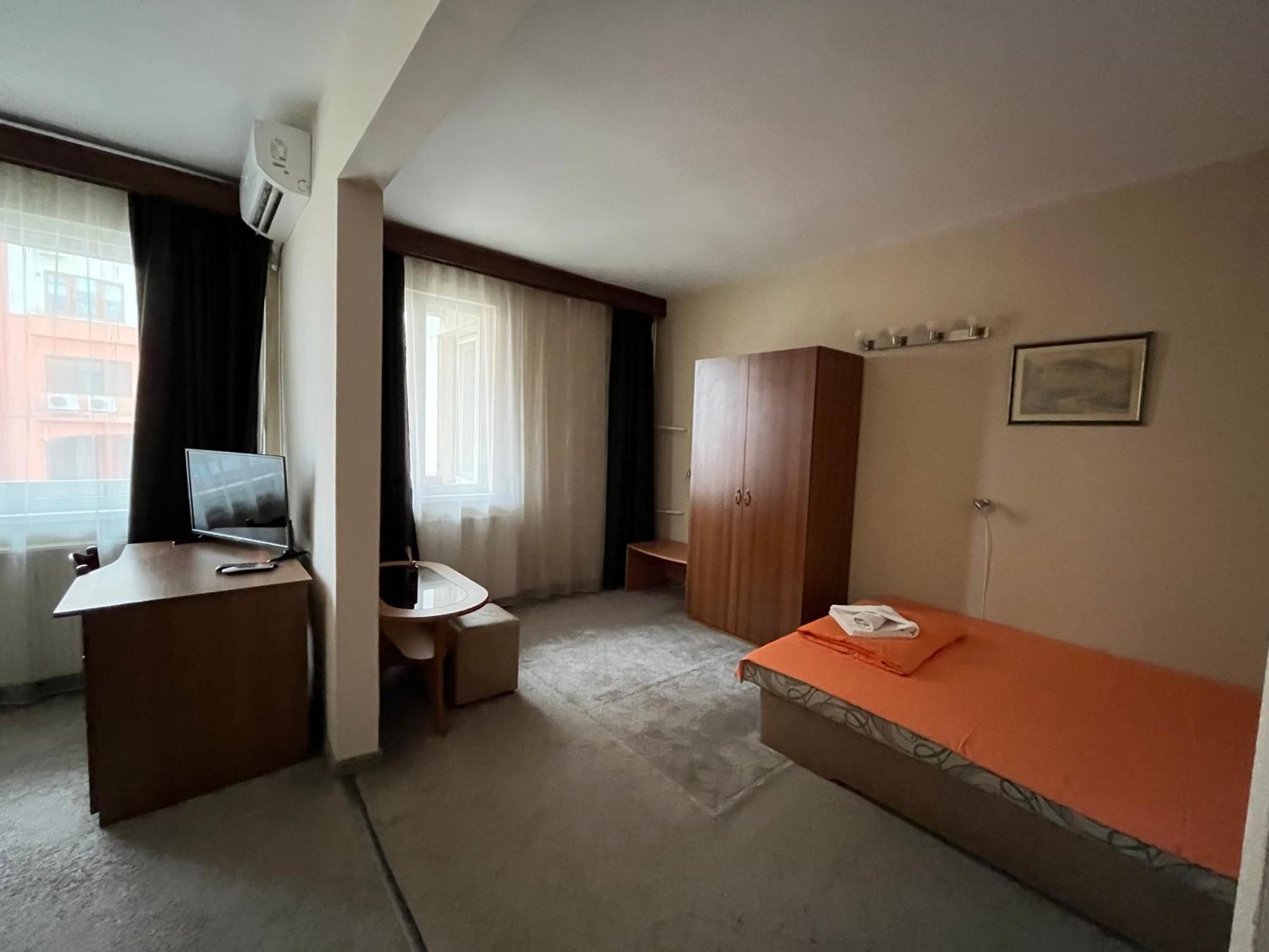 Park Hotel Ivailo Veliko Tŭrnovo Rom bilde