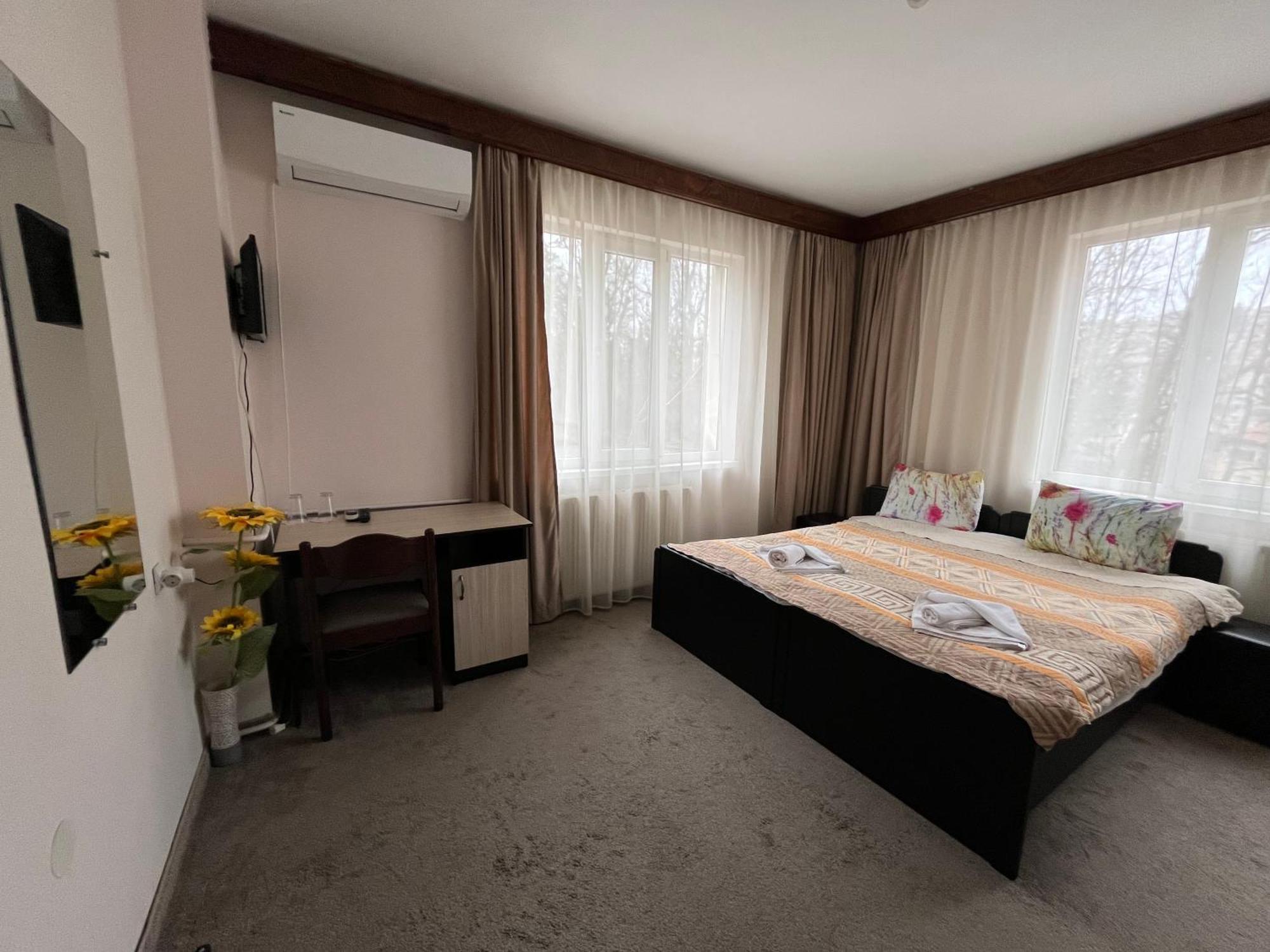 Park Hotel Ivailo Veliko Tŭrnovo Eksteriør bilde