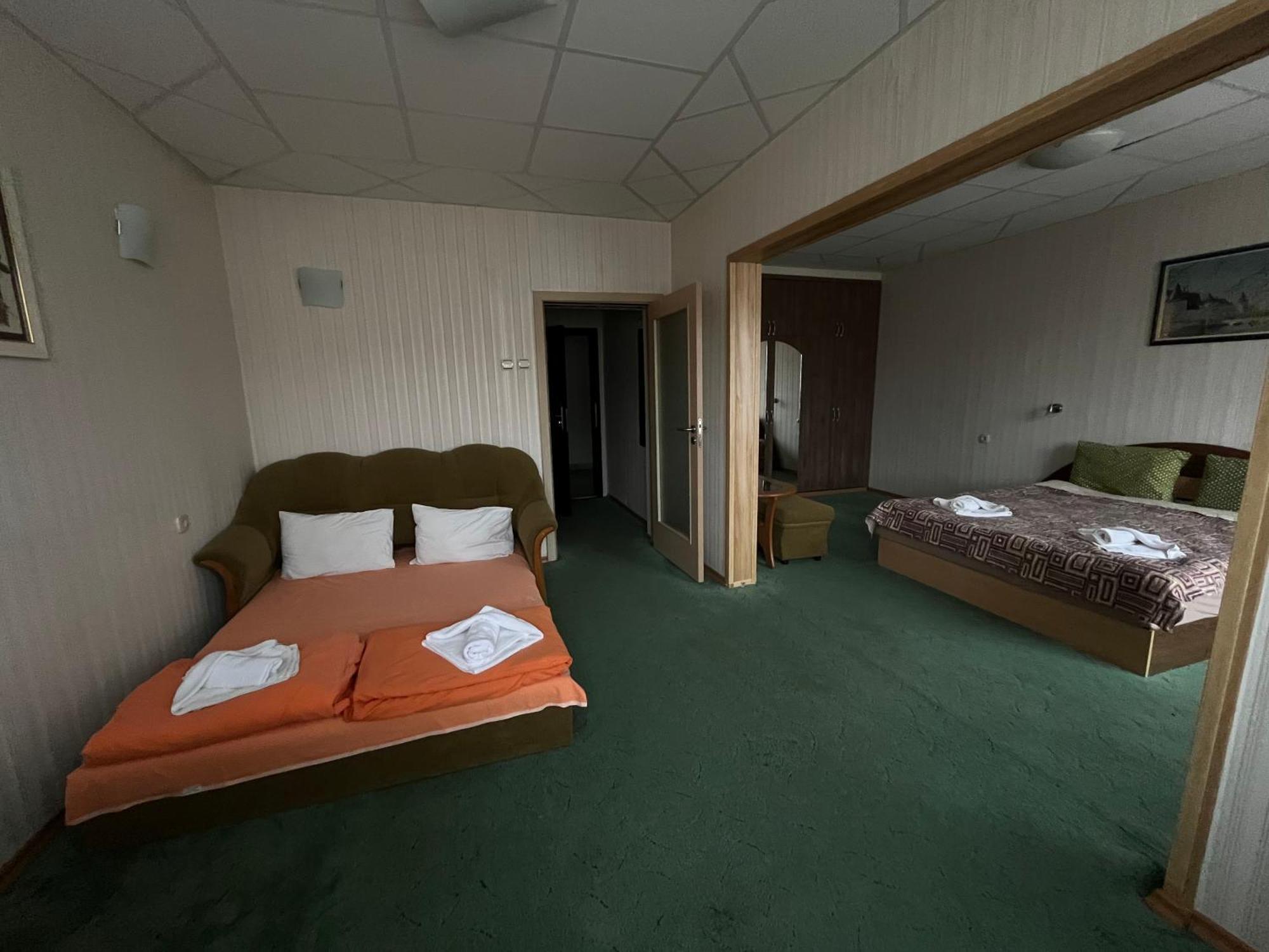 Park Hotel Ivailo Veliko Tŭrnovo Rom bilde