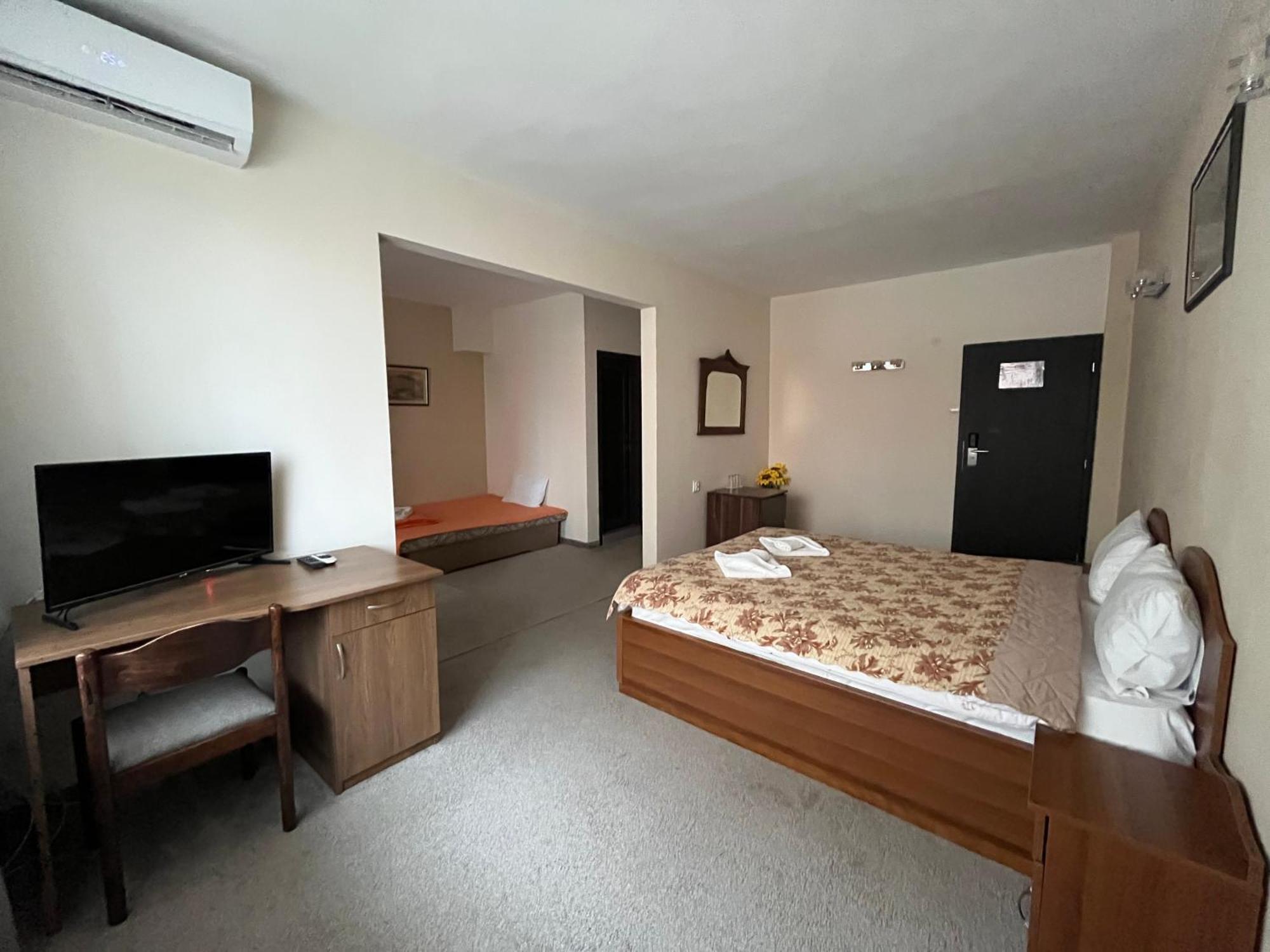 Park Hotel Ivailo Veliko Tŭrnovo Rom bilde