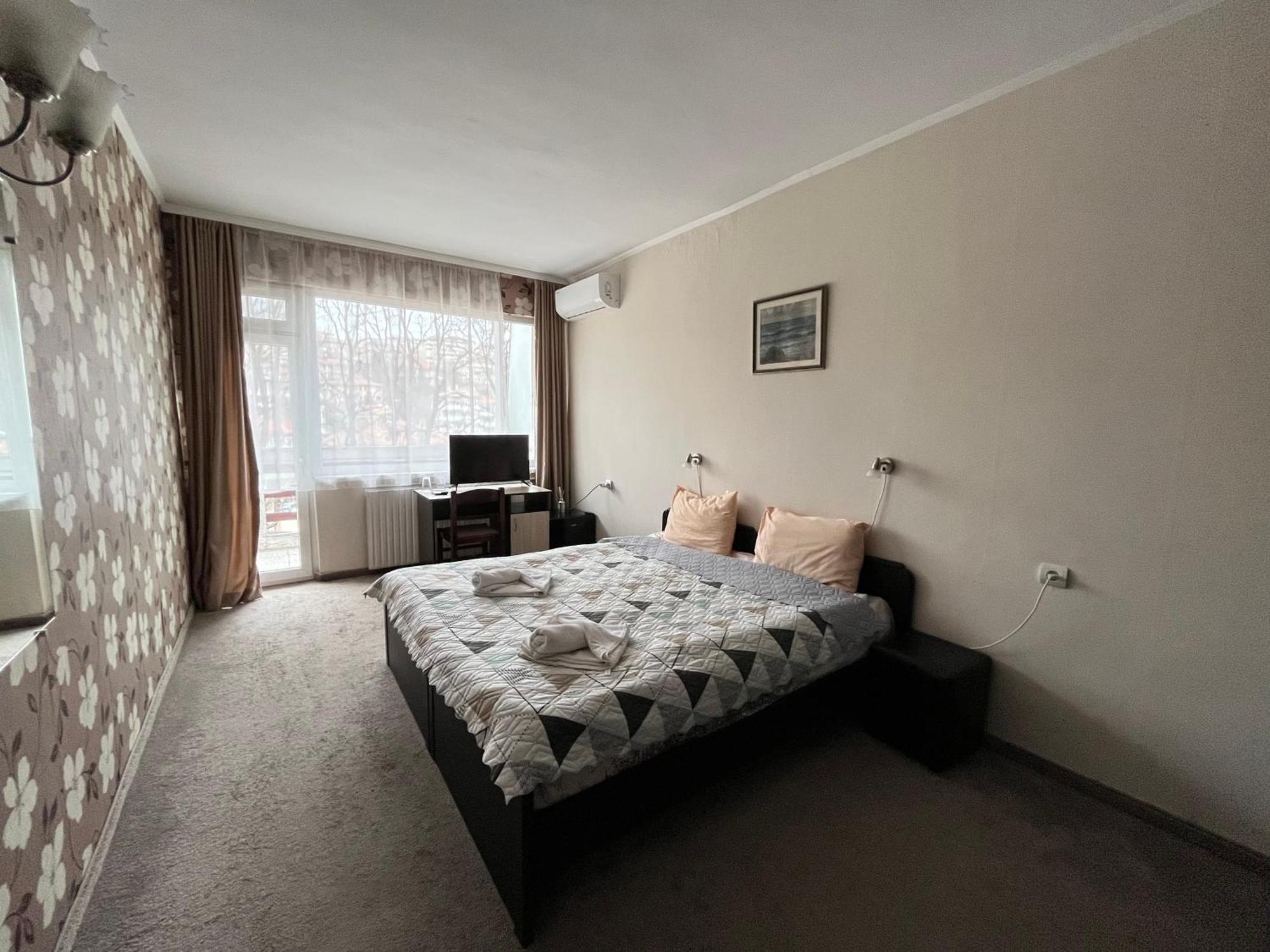 Park Hotel Ivailo Veliko Tŭrnovo Eksteriør bilde