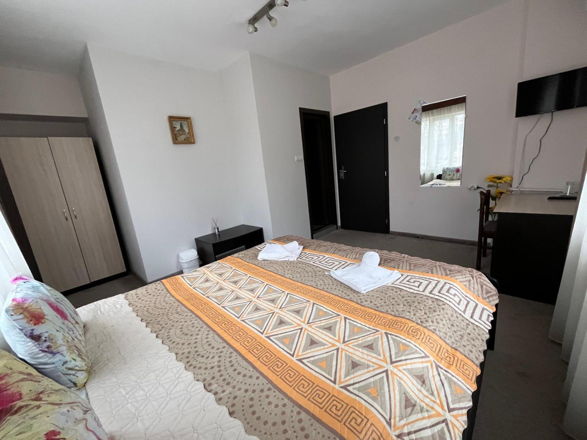 Park Hotel Ivailo Veliko Tŭrnovo Eksteriør bilde